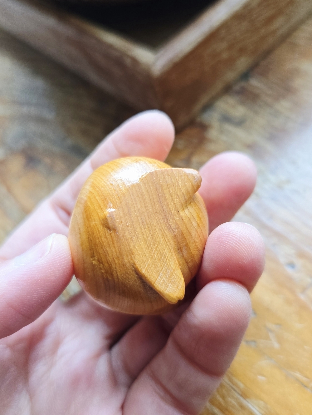 Handcarved Tiny Cheese Mouse Sculpure Figurine - Picture 7 of 7